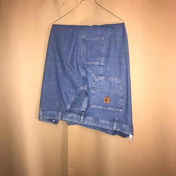 Clothes - Picture 4 of 8